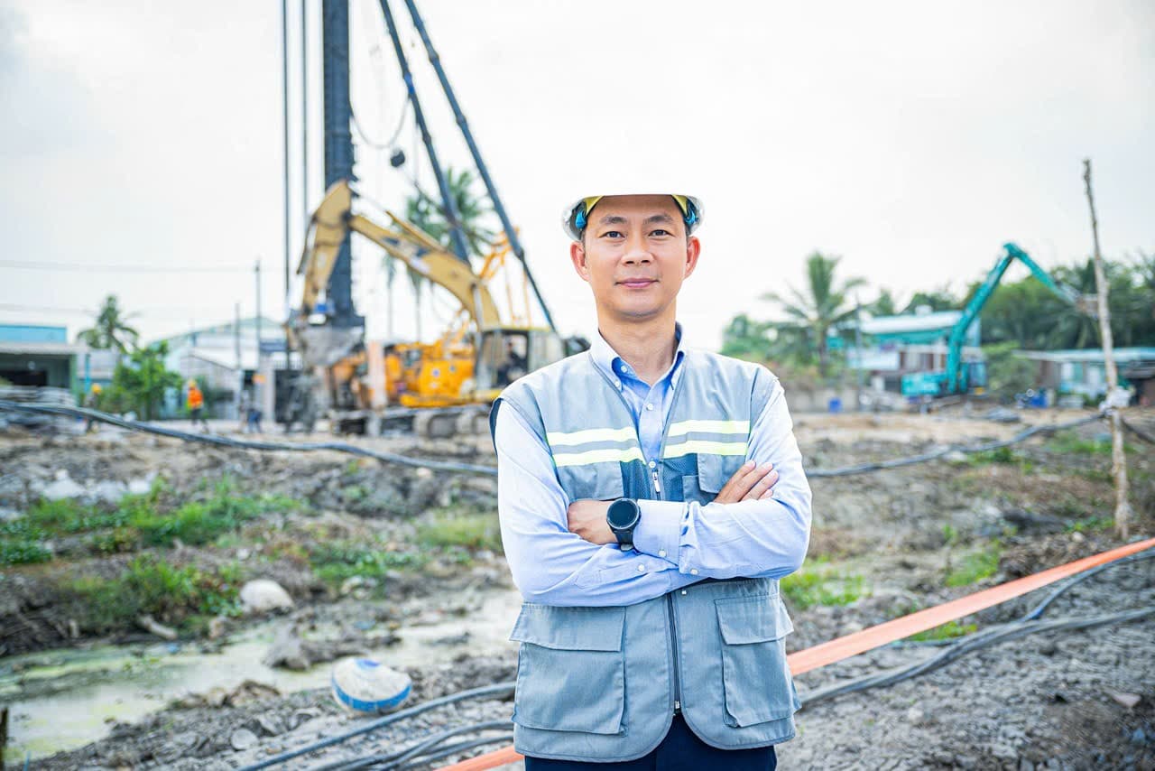 Kiên Nhà Cửa tại công trình ép cọc